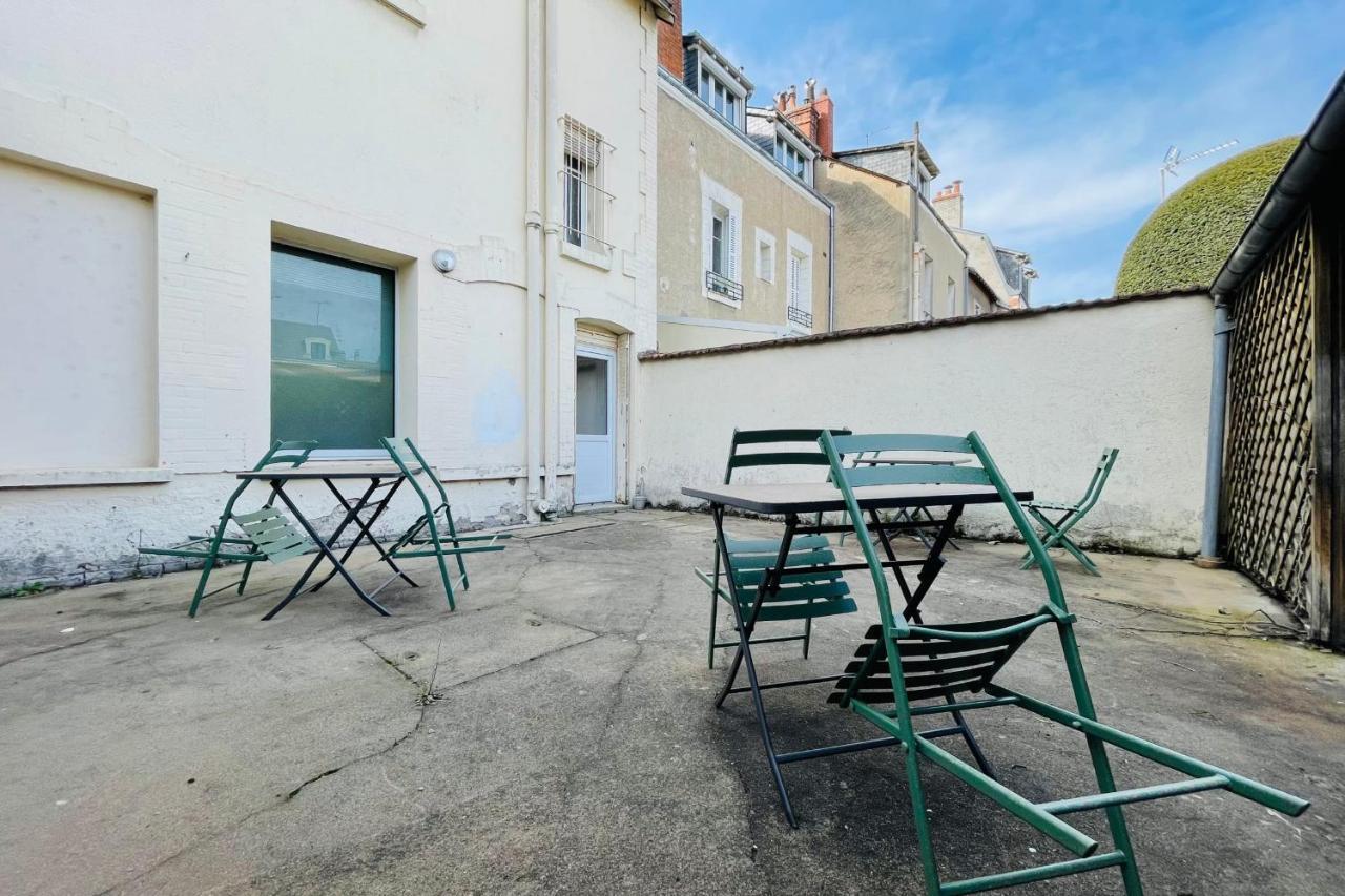 Le Ronsardien - Appartement Calme Et Confortable Tours Exteriör bild