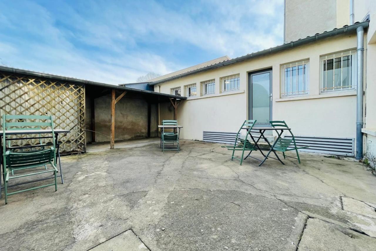 Le Ronsardien - Appartement Calme Et Confortable Tours Exteriör bild