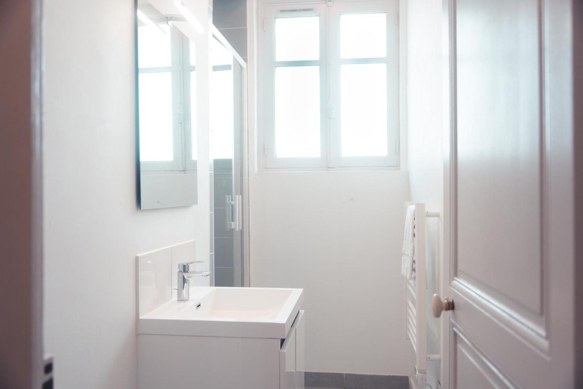 Le Ronsardien - Appartement Calme Et Confortable Tours Exteriör bild