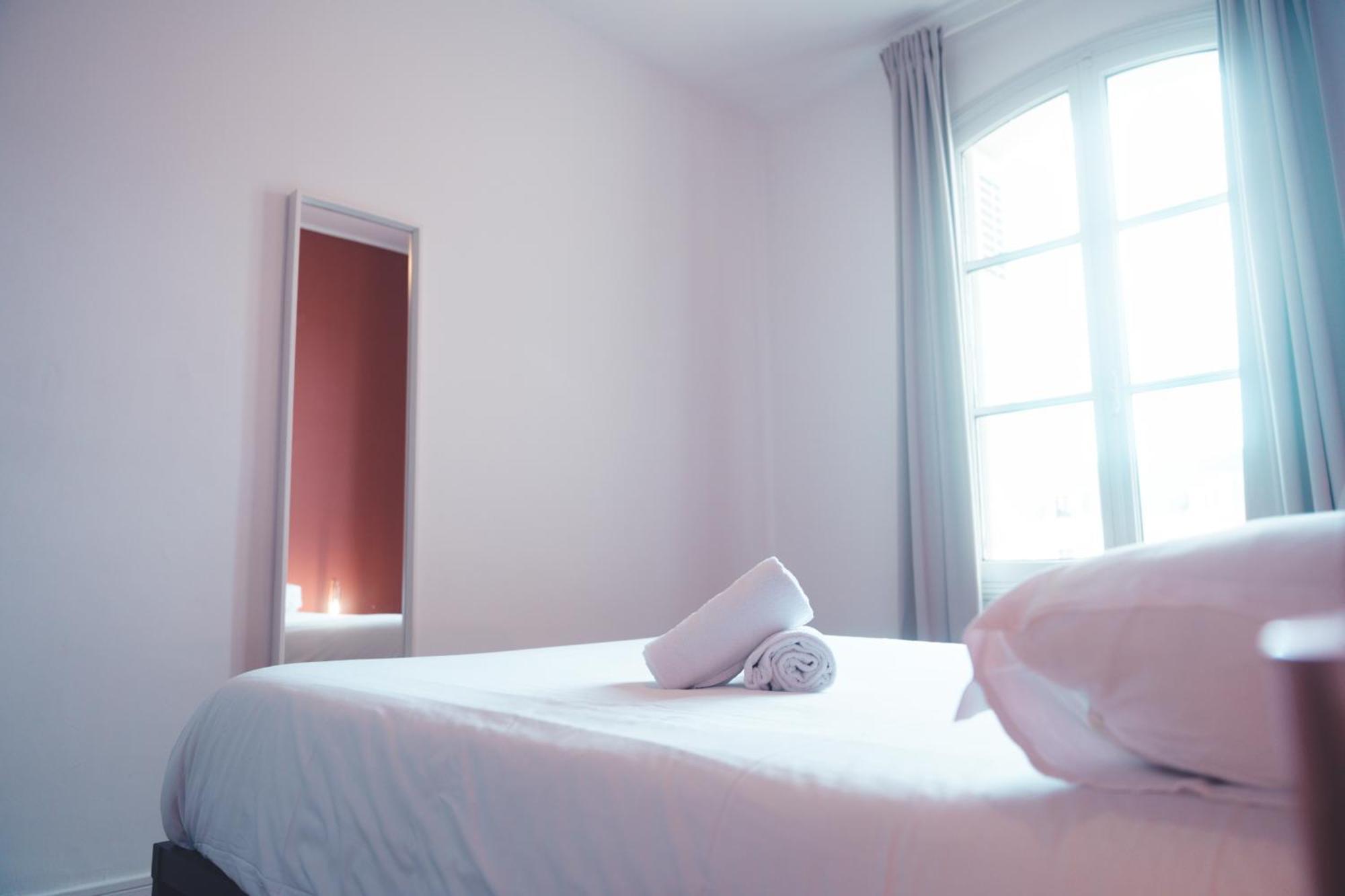 Le Ronsardien - Appartement Calme Et Confortable Tours Exteriör bild
